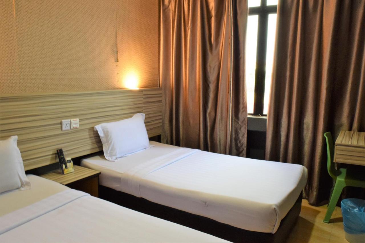 Dj Citi Inn Hotel Kuala Terengganu Eksteriør bilde